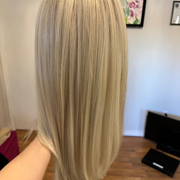 Glam - Tress Allure Wig - Picture 2 of 3